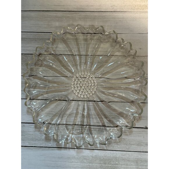 Hazel Atlas Sunflower Daisy Dahlia Luncheon . Scalloped  edge.  Serving party - Picture 1 of 13